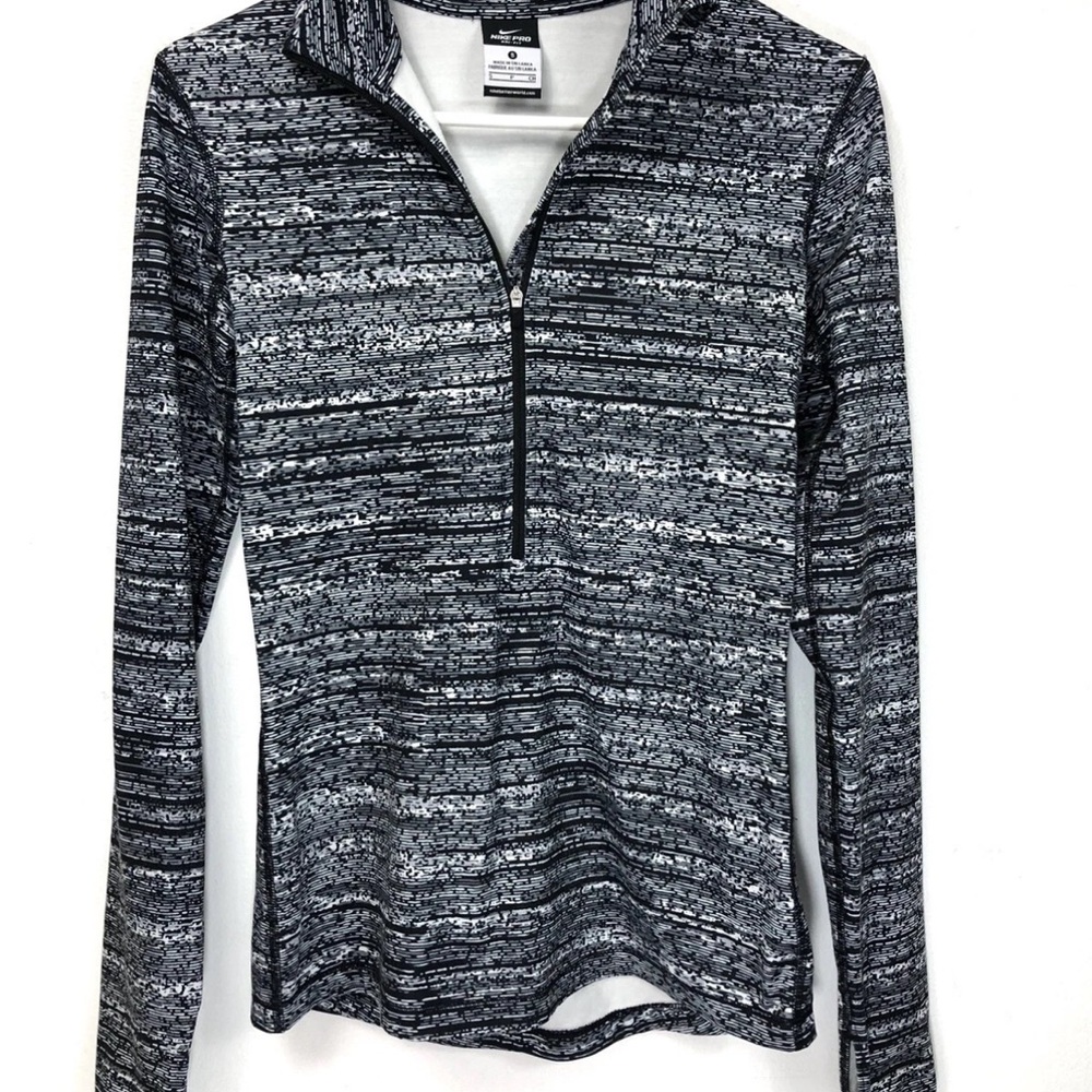 Nike fleece lined quarter sip running pullover